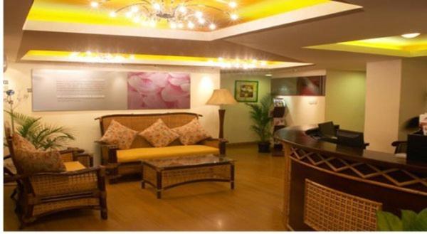 Shilton Suites Μπανγκαλόρ Δωμάτιο φωτογραφία